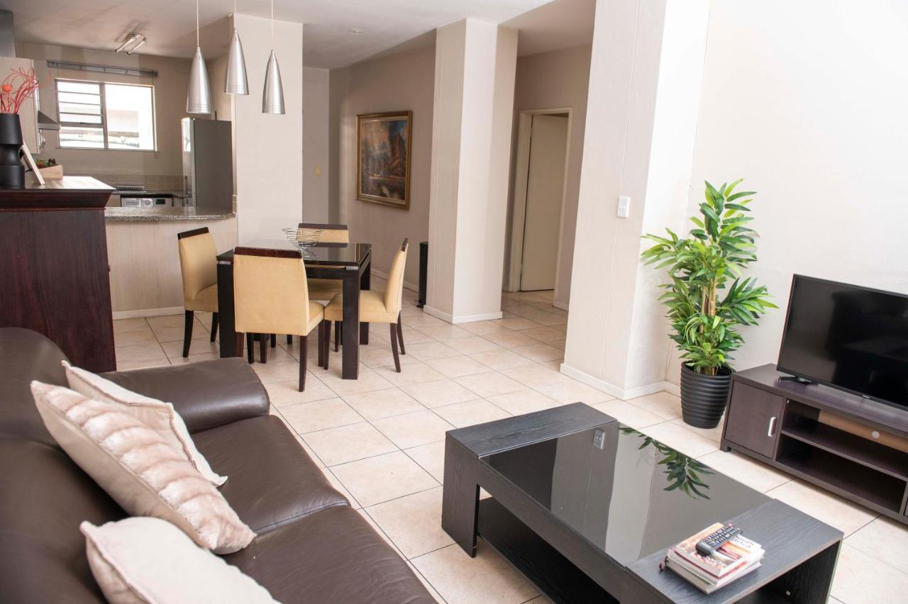 יוהנסבורג Grayston Exec Apartments מראה חיצוני תמונה